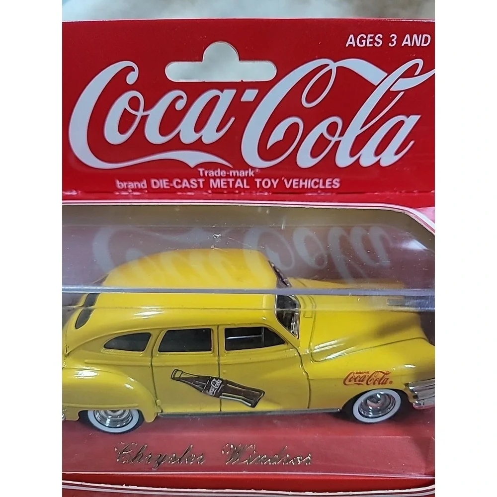 Coca-Cola 1948 CHRYSLER Windsor 1/43 scale Diecast NIB